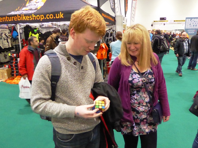 David Adams solves the Rubiks cube!!